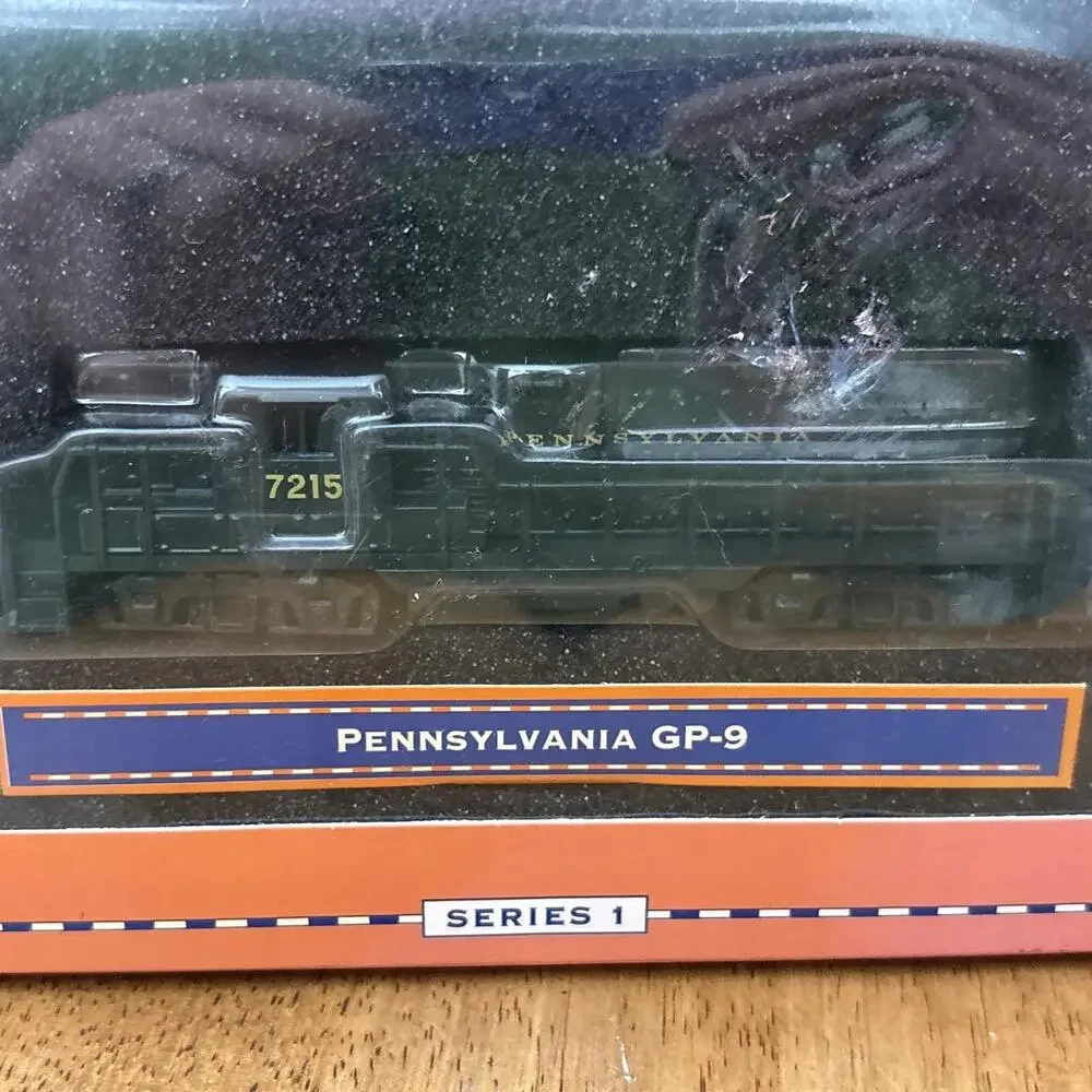 Lionel Big Rugged Trains, Lionel GP-9, Series 1, PENNSYLVANIA GO-9, 1998
